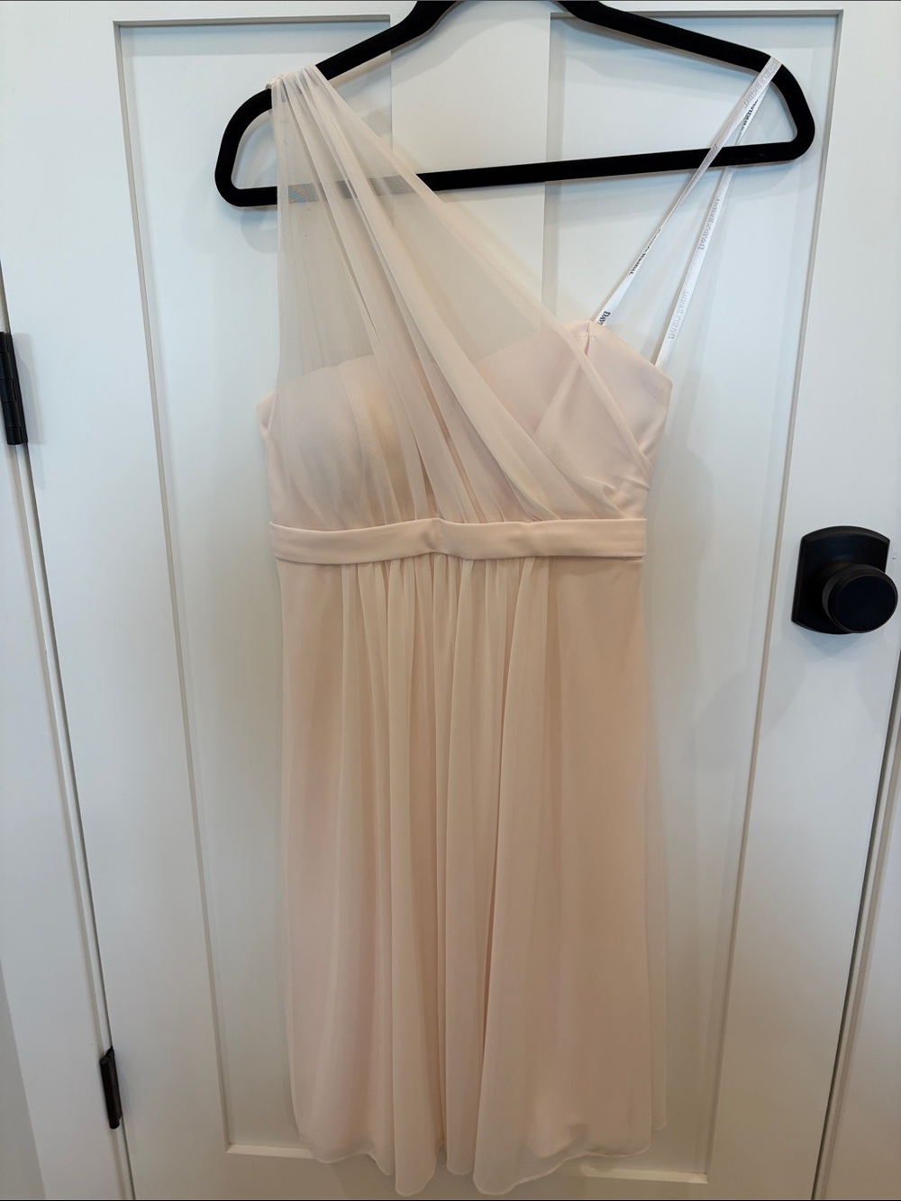 David’s Bridal Ivory One Shoulder Dress (Size 6)
